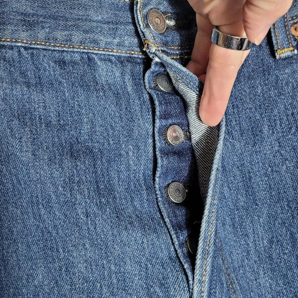 Levi's‎ Men's 501 Original Fit Straight Leg Button Fly Blue Jeans Size 38 X 30